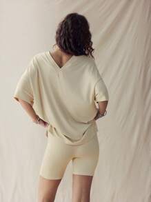 SHEIN LUNE 2pcs Women's Summer Casual Lounge Set,Apricot Deep V-Neck Tight-Fitting Short Sets,Cowgirl-Style Boho Country Concert Outfit Airport Clothing Sets - Grey - View 5
