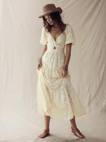 Wildy Romantic White Boho Wedding Dress With Puff Sleeves And Ruffle Hem, American Countryside Style White Dresses For Women Women Mini Dresses Western Dresses For Women Woman Dress Women Dresses Party Woman Easter Dress Butter Yellow Country Concert Outfit Summer Clothes Teacher Outfits For Women Ruffle Graduation Dresses For Women White Graduation Dress Tea Party Dress Boho Women Clothing - White - View 5