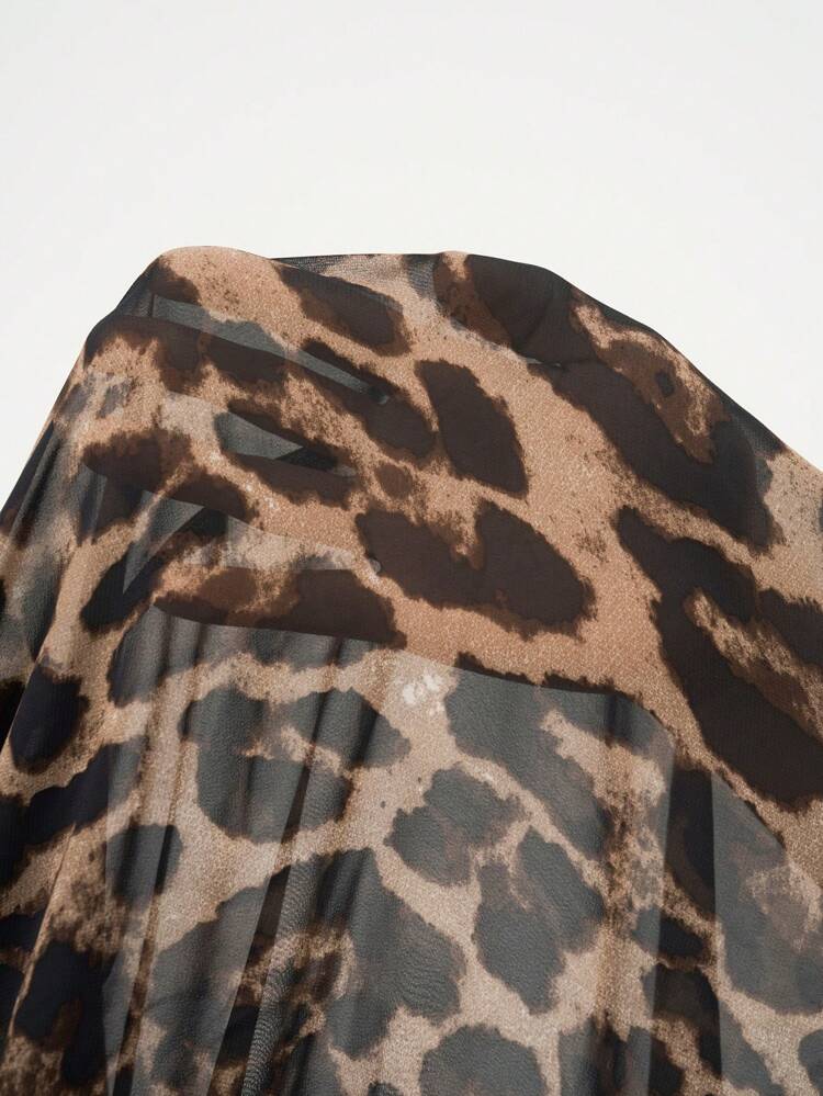 Plus Size Women Leopard Print V-Neck Ruffled Short Sleeve Loose Blouse,Country Casual Vacation,Simple And Fashionable For Everyday Wear,Vacation Office Wear, Vacation, Summer Festival Boho,Holiday