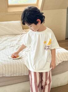 SHEIN Young Boys Casual 2 Pieces Set - Minimalist Star & Moon Graphic Short Sleeve Top & Plaid Wide Leg Pants, Loungewear - White - View 6