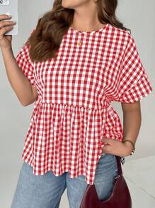 SHEIN Essnce Camisa casual suelta y cómoda de manga corta a cuadros rojos y blancos, tipo blusa de moda para mujer de talla grande para primavera y verano, conjunto de outfits de verano, outfits para brunch, minimalista, blusas lindas, estilo de mujer de "dinero antiguo", atuendos de vacaciones para mujer