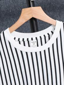 SHEIN 2pcs Tween Boys' Casual Striped Short Sleeve T-Shirt And Shorts Set, Streetwear Punk Rock Preppy Style For Daily Wear, Parties, Music Festivals, Spring/Summer