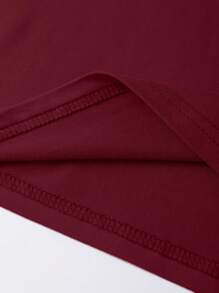 EMERY ROSE Women's Plus Size Casual Tank Top, Floral Pattern Sleeveless Crew Neck Tank Top - Burgundy - View 5