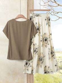 Rusticease Set de 2 piezas: Top de mangas de murciélago de unicolor de verano para mujer y falda mini con estampado floral