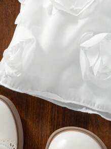 SHEIN 年轻女孩甜美优雅白色3D玫瑰纹理A字迷你裙 - 白色 - 查看 6