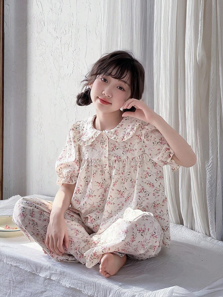 SHEIN Leap Crew Tween Girl Ditsy Floral Polo Collar Cardigan With Puff Sleeves Top And Straight Leg Pants Casual Comfortable 2Pcs Pajama Set