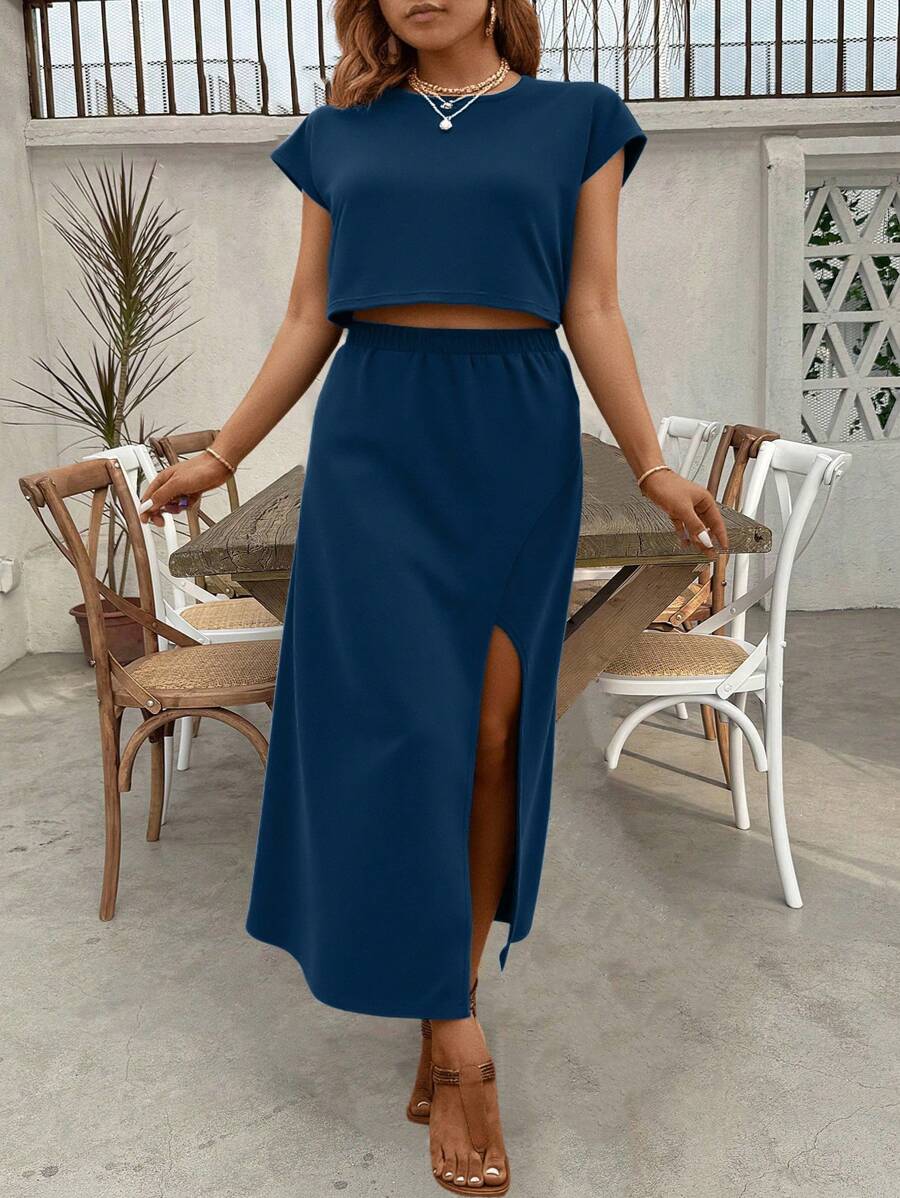 Breezaya Conjunto de 2 piezas de talla grande, blusa de manga corta y cuello redondo + falda, unicolor