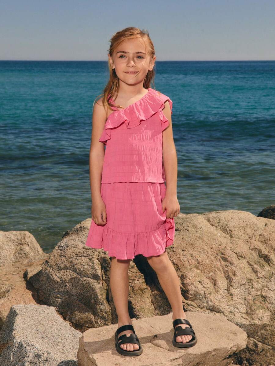 SHEIN Young Girls Summer Casual Holiday Gingham Texture Ruffle Trim Sleeveless Top & Ruffle Hem Mini Skirt 2 Pieces Set