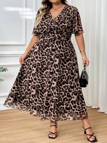 SHEIN CURVE+ Plus Size Women's Leopard Print Simple Daily V-Neck Short Sleeved Dress Long Evening Gown Graduation Dress/ Graduation Dresses For Women/ White Graduation Dress/ Graduation Outfit.Beach Outfits For Woman/Beach Dress/Beach Vacation Outfits/Beach Essentials / Graduation/Tea Party Dress - Multicolor - View 3