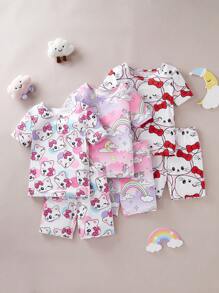 Set de 3 piezas de pijama ajustado con camiseta de manga corta y pantalones cortos con estampados de mariposa, corazón y flor para niñas pequeñas