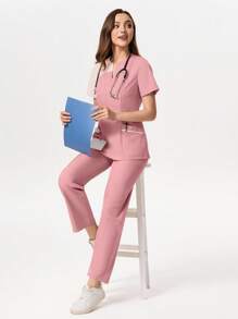 TaskEZ Conjunto de uniforme de pijama médico con parte superior de manga corta con parches de color contrastante y pantalones largos - Rosa - Ver 6