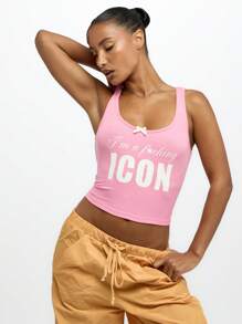 SUMWON WOMEN 节日皮草帽背心粉色无袖短款图标舞会派对俱乐部图形文字街头服饰 Y2K 时尚宣言金属配饰夏季春季