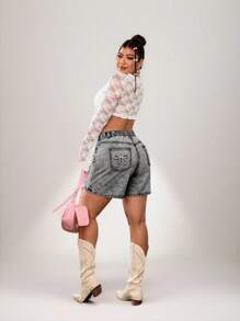 SHEIN ICON Plus Size Fashion Versatile Butterfly Embroidery Denim Shorts - Light Grey - View 2