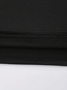 ROMWE MEN Street Life Men's Loose Short Graphic T-Shirt With Slogan And Figure Print - Black - View 4