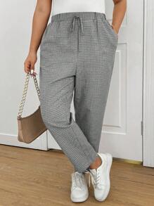 SHEIN Frenchy Plus Size Casual Daily Plaid Print Slant Pocket Tapered Pants - Black and White - View 4