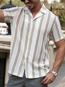 Manfinity CasualCool Men's Casual Daily Wear With An Island Vacation Style, Featuring Party Fashion. This Classic And Stylish Striped Knitted Crochet Textured Short-Sleeve Casual Shirt, Perfect For Hawaiian Beach Vacations, Music Festivals, And Everyday, Making It An Ideal Gift For Boyfriends Or Husbands. - Multicolor - View 4