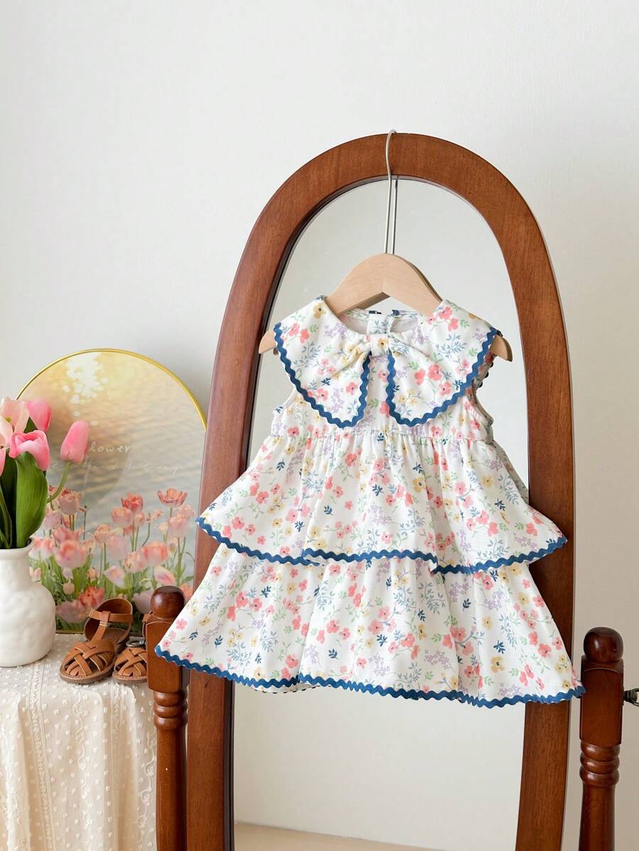SHEIN LMoss Kids Robe d'été mignonne à col nœud pour Babygirl avec imprimé fleuri marguerite dans le style Mori Girl - Multicolore - Voir 1