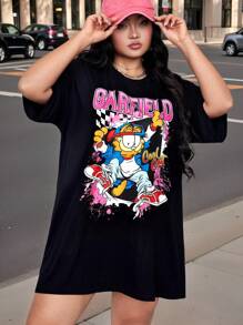 GARFIELD | SHEIN Plus Size Letter & Cartoon Graphic Round Neck Short Sleeve Dress