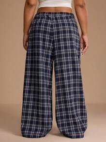 Forever 21 Plus Size Tartan Pattern Bow Detail Slant Pocket Pants - Blue - View 2