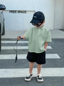 SHEIN Conjunto de 2 peças de polo e shorts de manga curta para crianças, meninos, lazer, academia japonesa e coreana, moda confortável, simples e prática, versátil, macia e confortável, edição japonesa e coreana com tecido texturizado, respirável e confortável, conjunto de duas peças, adequado para escola, esportes, férias, casa e atividades ao ar livre, adequado para as estações de primavera e verão - Menta verde - Ver 5