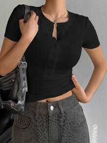 DAZY 女式夏季圆领半开前开合性感休闲基本款短袖 T 恤