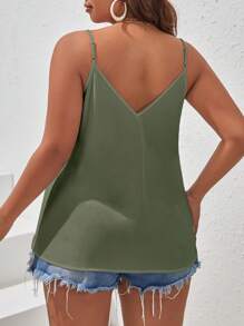 SHEIN Frenchy Plus Size Women Solid Color Arc Hem Loose Camisole - Green - View 2