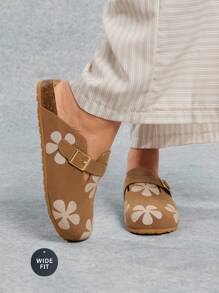 SHUZIA Women's Wide Fit Flower Print Slip On Comfort Flat Sandals - Multicolor - View 4