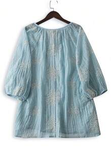 SHEIN CURVE+ Áo sơ mi thường ngày rộng rãi, thêu tua rua 3D hình bông tuyết cỡ lớn cho nữ, tay áo 3/4, dây rút - Màu xanh lam - Xem 2