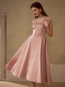 MOTF PREMIUM Vestito slip con ricamo floreale
