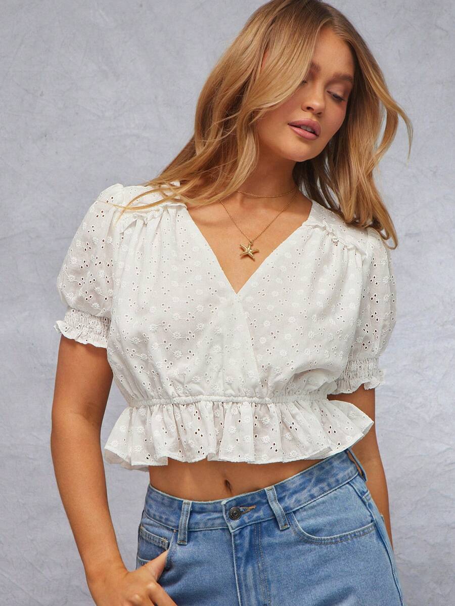 WESTFADE Frühlings Western Blumen gestickte Lochstickerei V-Ausschnitt Überkreuzoberteil mit Puffärmeln und Rüschen