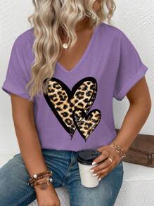 SHEIN VCAY Plus Size V-Neck Short Sleeve Turnup Cuff Leopard & Heart Print Casual T-Shirt