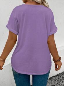 SHEIN VCAY Plus Size V-Neck Short Sleeve Turnup Cuff Leopard & Heart Print Casual T-Shirt