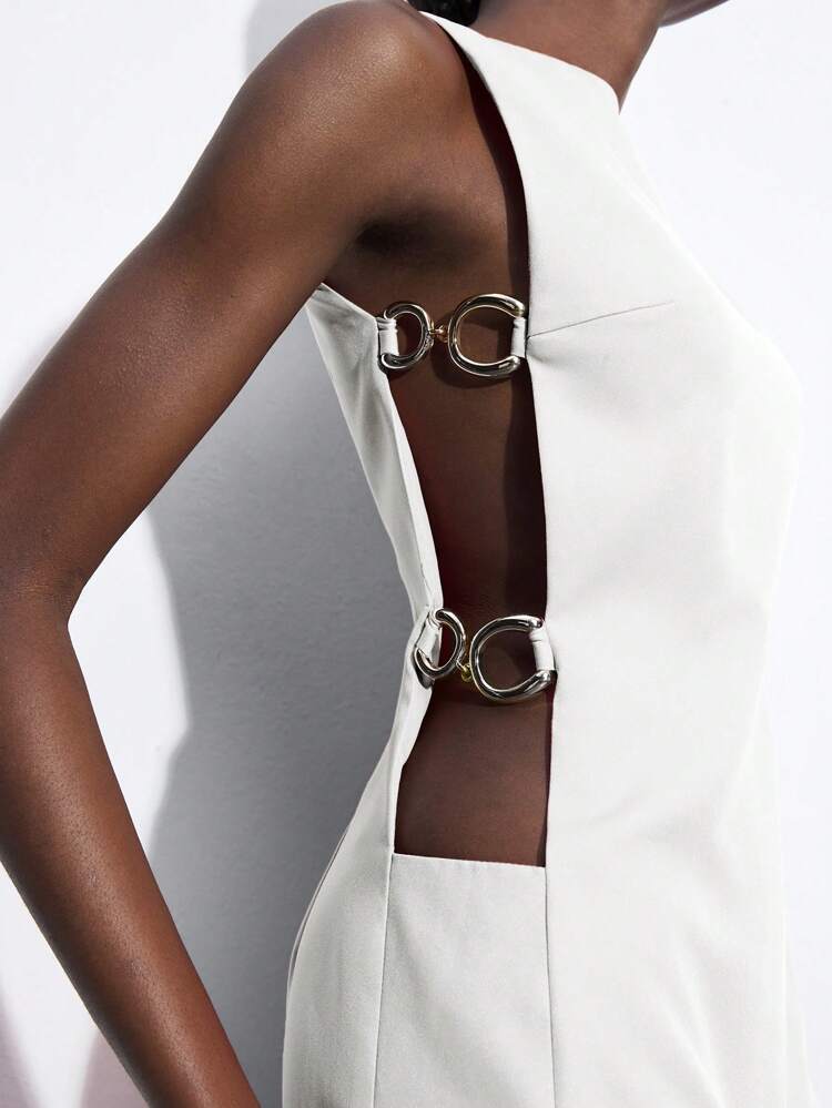 SHEIN Maija Women's White Sleeveless Metal Decor Casual Dress, Minimalist Style For Festivals, Birthday, Party Rave Outfits Festival Travel Outfits Festival Halloween Halloween Clothes