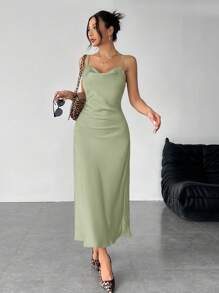 SHEIN PETITE 純色大翻領長版緞面細肩帶洋裝，適合約會、婚禮活動，適合嬌小女性 - 薄荷綠 - 查看 3