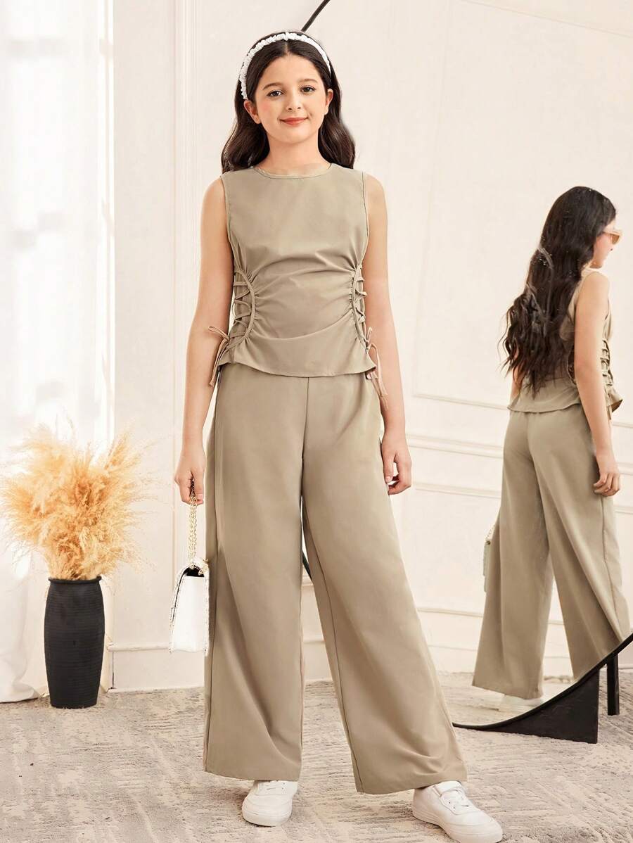 SHEIN 2 件套青少年女孩休闲圆领无袖上衣，腰部荷叶边设计，搭配裤子，简约套装 - 杏色 - 查看 1