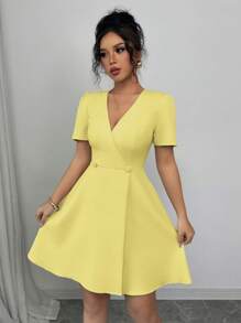 Elenzga Women's Elegant Solid Color French Commute V-Neck Double-Breasted Decorative Big A-Line X-Shaped Short Sleeve Short Dress, Spring/Summer - Yellow - View 5