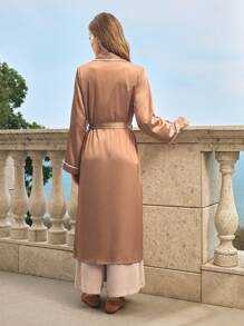 SHEIN EverLounge Bata larga de mujer con manga larga y cuello de chal con adorno