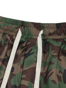 Manfinity LEGND 男士休闲迷彩印花抽绳口袋宽松短裤