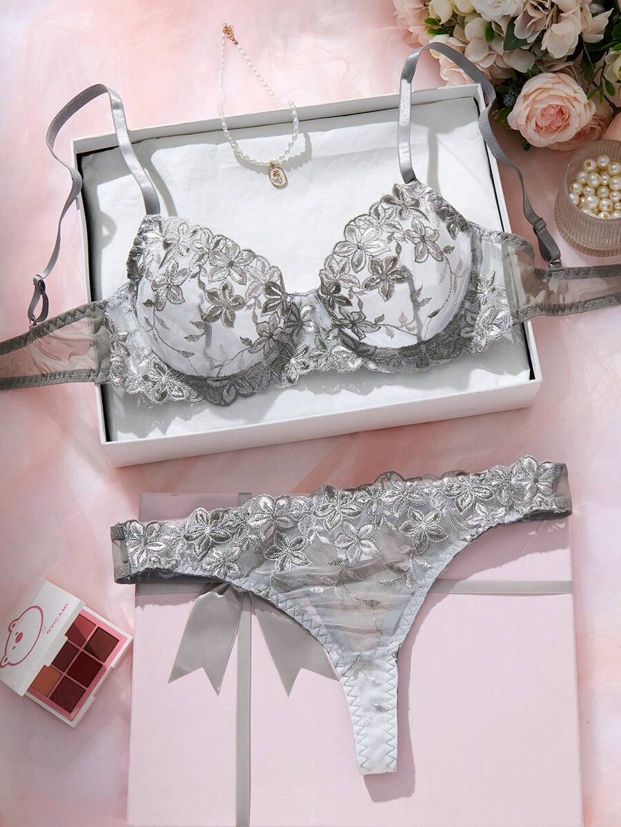 SHEIN 2件套粉色浪漫女士内衣衬垫文胸和内裤套装 - 灰色 - 查看 1