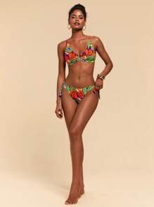 Travachic Women Green Tropical Print Swimsuit Set,Summer Boho Bikini Set,Beach Vacation Holiday Outfits,Elegant High Waisted Bathing Suit,Thong Rave Clothes - Multicolor - View 5