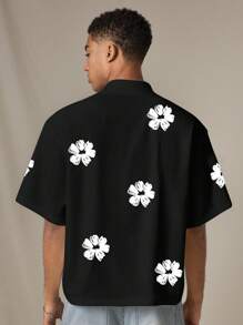 AXEPEAK 男士花卉印花宽松短袖单排扣休闲衬衫，学校 - 黑與白 - 查看 2