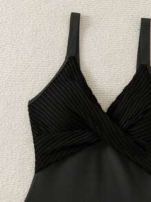 Swim Lushoire 1pc Striped Fabric Criss-Cross Front One-Piece Swimsuit For Summer Beach Vacation - Black - View 4