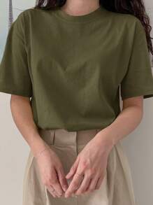 DAZY Damska koszulka z krótkim rękawem i okrągłym dekoltem w jednolitym kolorze, oddychająca, letnia - Wojskowa Zieleń - Zobacz 2