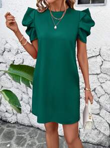 SHEIN Clasi Women Solid Round Neck Short Puff Sleeve Straight Casual Mini Dress Green - Dark Green - View 4