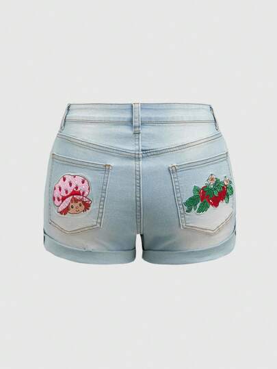 Short en jean mignon avec broderie de fraise