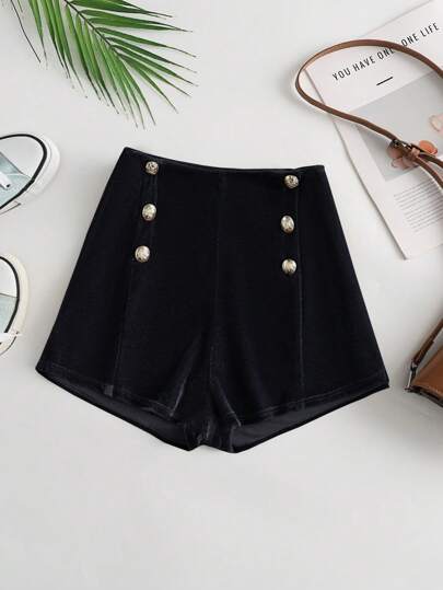 Franclia Women's Versatile Low Waist Form-Fitting Velvet Side Metal Button Decorated Shorts, Autumn/Winter