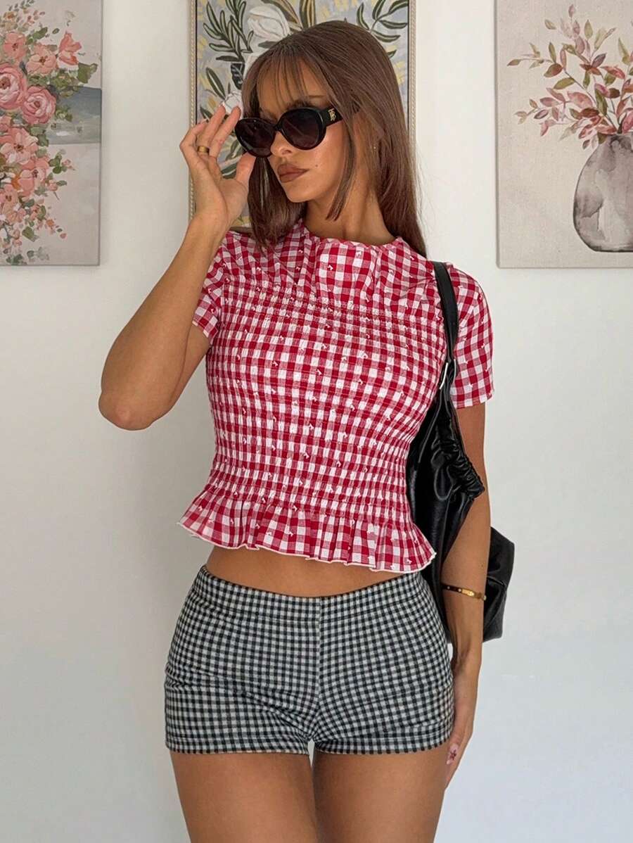 SHEIN Frenchy 女式度假休闲格子荷叶边下摆短款衬衫 - 紅白色 - 查看 1