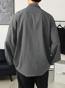 Manfinity Hypemode Men's Loose Fit Simple Casual Plain Button-Down Shirt - Light Grey - View 2