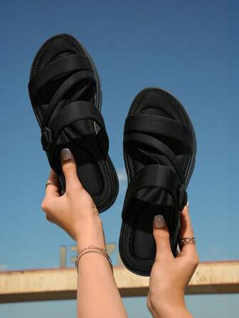 HighSole New Summer Fashion Elegant Versatile Thick-Sole Flat Sandals