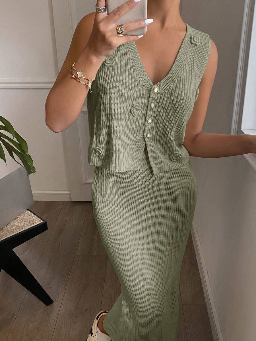SHEIN Frenchy Bộ 2 áo len họa tiết hoa thanh lịch dành cho nữ khi đi làm vào mùa thu/đông - màu xanh lá - Xem 1